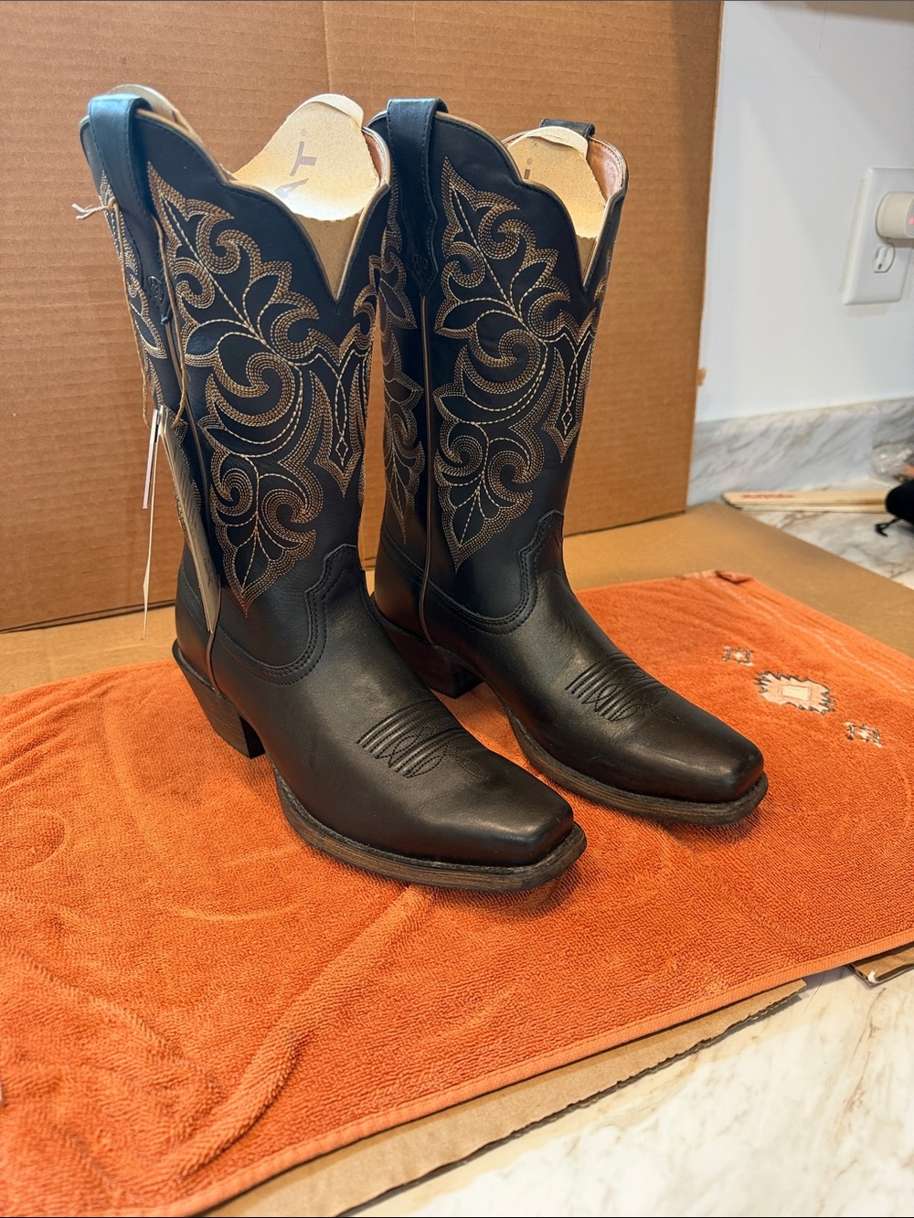 Ariat Black Western Embroidered Leather Boots